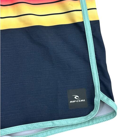 RIP CURL Boys Board Shorts 10/24 NWOT - Picture 2 of 6